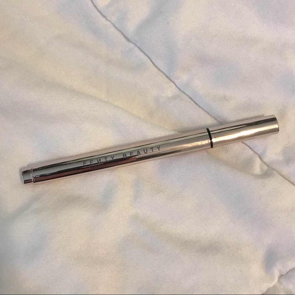 fenty beauty flyliner